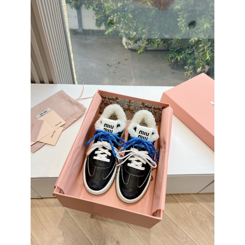 Miu Miu Casual Shoes